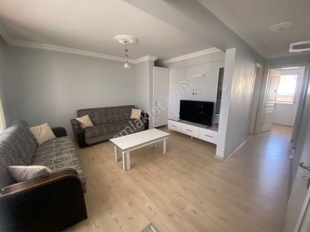 Merkezi Konumda 2+1 Dogalgazlı Manzaralı Ful Eşyalı Daire