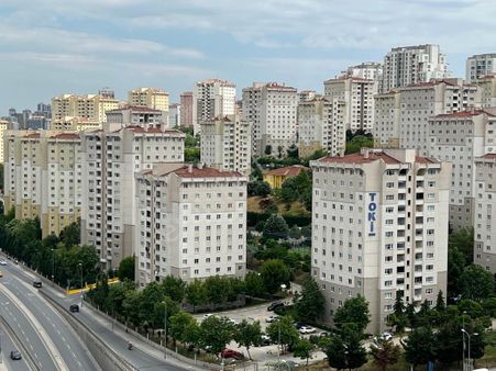 Küçükçekmece Halkalı Atakent Toki Fulya Sitesinde Satılık Daire