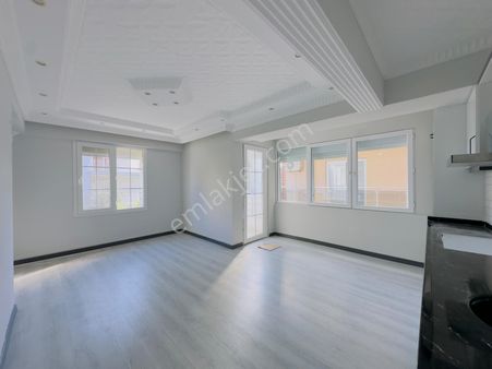 Denize Yürüme Mesafesinde 2+1 İçi Yapılı Daire