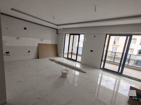 Bahçeli Evler Şenyurtta Sıfır 3+1 Akıllı Sistem Ev