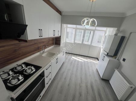 Sincan Akşemsettin Mah Salon Bağımsız 2.arakatta Satılık Daire