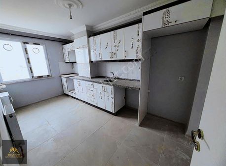 Çayırova İnönü Mahallesinde 3+1 İskanlı Üst Dubleks