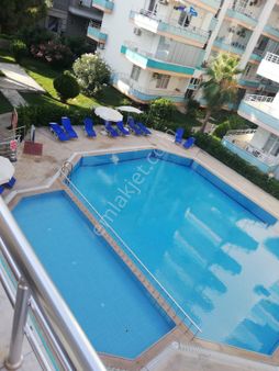 Mahmutlarda 100m Havuz Manzaralı 2+1 Eşyalı Satılık Daıre