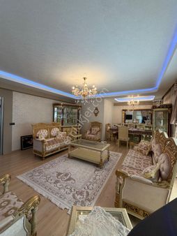 Incom Lıne Gayrimenkul’den Kayapınar Kalbinde 4.5+1 Fırsat Daire