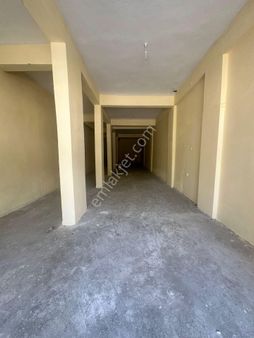 Hürriyet Cd Üzeri Dörtyol Mevkii Acill Satılık Dükkan