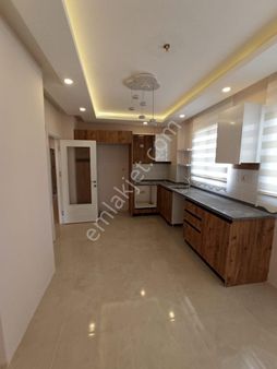 Hakem Emlak'tan Sarıçam Gültepe'de 4+1 Açık Mutfak Kelepir Daire