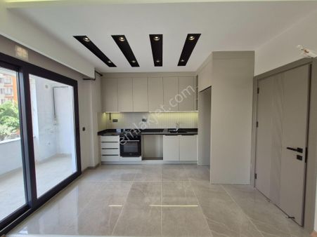 Mithatpaşa'da.sıfır Proje.balkonlu.2+1 A.mutfak.ultra Lüks Satılık Daire