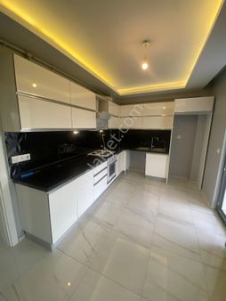 Çamlıca Mahallesi Vega Yakını Ultra Lüks 5+1 Dubleks Daire