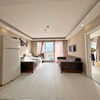 Metrobüse Yürüme Mesafesin'de Satılık Krediye Uygun Lüks Daire