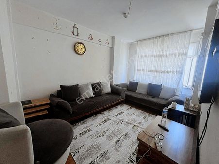 Özpa Gayrimenkul'den Yenibosna Metrobüs Yakını 2+1 Satılık Daire