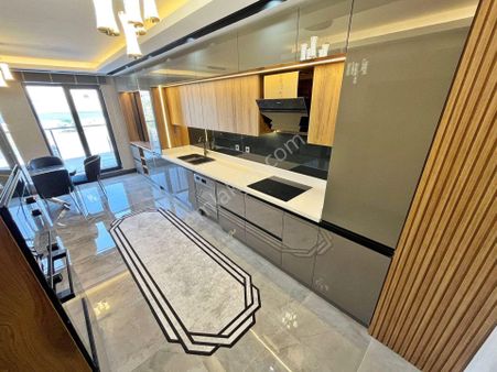 Ovacıkta Muhteşem Mimari Tasarımı İle Oturuma Hazır Lüks Yapılı 4.5+1