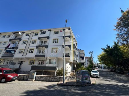 Global'den Medrese Sgk Civarı Park-cadde Cephe 3+1 Satılık Daire