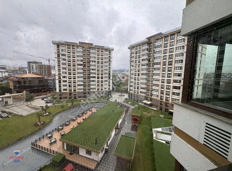 Sancaktepe Kasrı Lena Sitesinde Kiralık 2+1 Daire