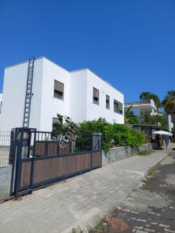 Bodrum Turgutreis Karabağ Altında Kiralık 2+1 Bahçe Katı Daire