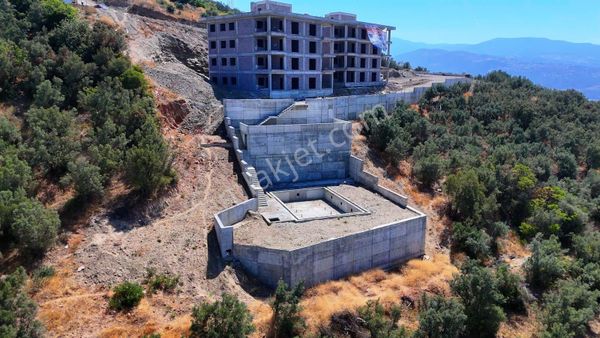 Gemlik'te Deniz Manzaralı Yeni Projede Ödeme Avantajlı 3+1