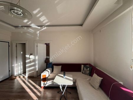 Cb'den Akademi Rezidansta Eşyalı Kiralık 1+1 Daire
