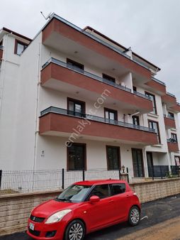 İzmit Kuruçeşme Plaj Yolunda Satılık