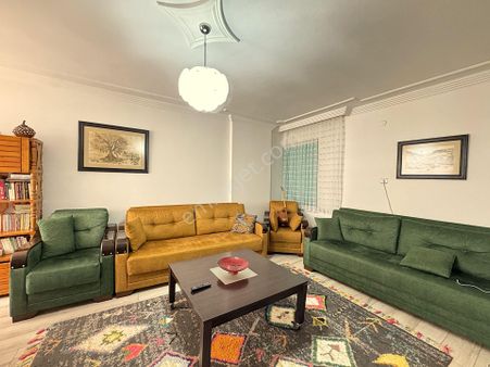 Bahçelievlerde Denize Yürüme Mesafesinde Asansörlü 3+1 Fırsat Daire