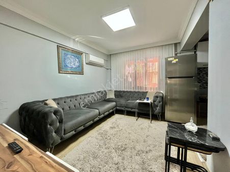 🏡 Ege Mahallesi 🏡 ✅2+1 M2 80 5 Katlınım Zemin Katı ❇️kombi Petekli