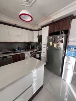 Lise Caddesinde Kiralık Daire