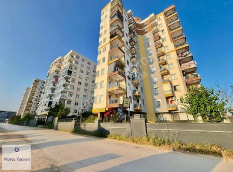 Altıntaş'ta Havuzlu Site İçi İskanlı Satılık 2+1 Daire