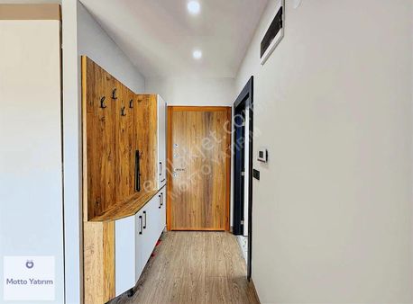 Altıntaş'ta Geniş Eşyalı 1+1 Kiralık Daire