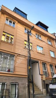 Üç Şehitler Okulun Yanında 70 M² 2+1 Asansörlü Kiralık Daire