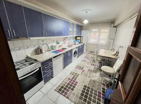 Onurlu'dan Fırsat Cadde Üstü Ön Cephe Asansörlü 145 M2 3+1