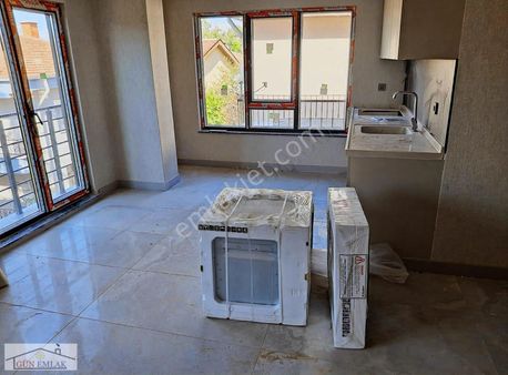 Gün Emlak'tan Gazi Mah. Çatallı Sk. Yeni Bina 2+1 Dubleks Daire