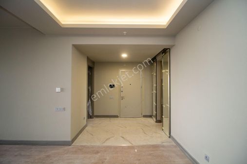 Kent İncek'te Göl Manzaralı 5+1 Satılık Daire / Enbatı A.ş.