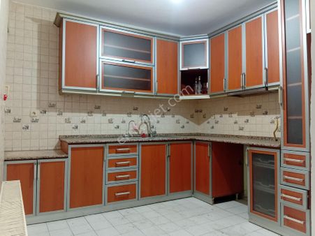 Aysu Konut Emlaktan Kiralık 2+1 3. Ara Kat Doğalgazlı Kethuda Mah. Akhisar Manisa