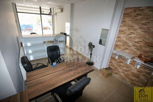 Erdek Yalı'da Çarşı İçi İşlek Bölgede Satılık İş Yeri