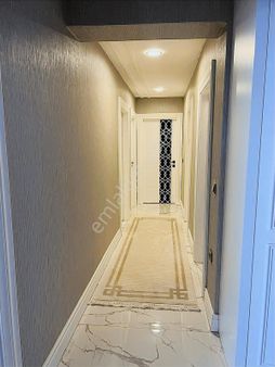 Osmangazi'de Masrafsız Yol Cepheli Harika Konumda 3+1.