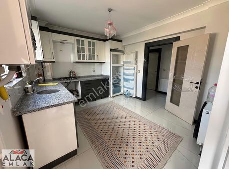 Karapürçek Mahallesi'nde Ebeveyn Banyolu Ön Cephe 3+1 Daire.