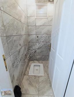 Etimesgut Merkezde Ara Katta 3+1 Satılık Daire