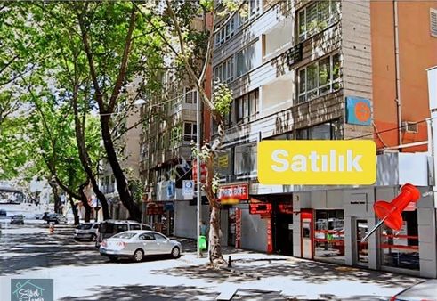 Necatibey Caddesin'de 600 M² İşyeri..