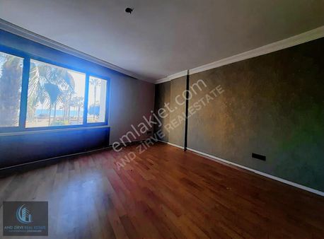 Mersin Adnan Menderes Blv. Deniz Manzaralı Ofis 5+1