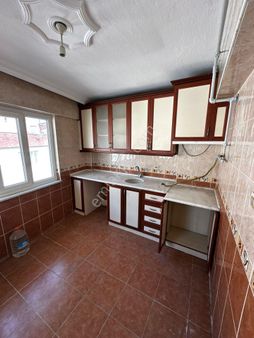 🏡 Şehitler Mahallesi 🏡 ✅3+1 M2 120 5 Katlınım 5 Katı ❇️kombi Petekli
