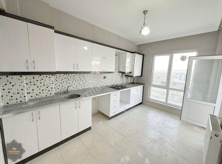 Beştepe'de S.içerisinde Açık Cephe Arakat Kiralık 2+1 Daire !