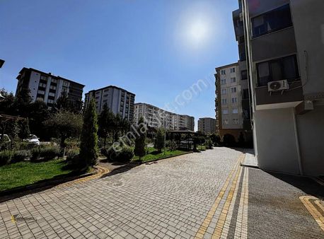 Beymahall Gyo Fıstıklık Mh Parkın Yanı Satılık 3+1 Daire