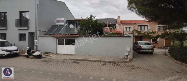 Bayındır Merkez'de Mini Dubleks 2+1 Bahçeli Doğalgazlı Ev