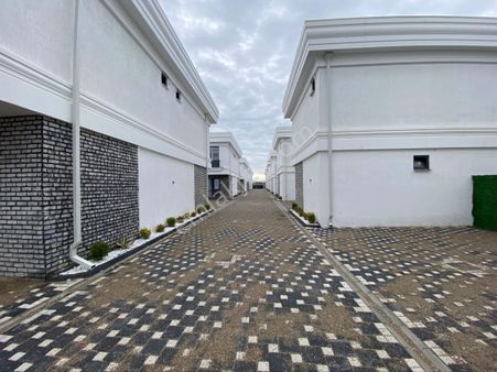 Yazlık Şahin Okullarına Komşu 5+1 Müstakil Villa