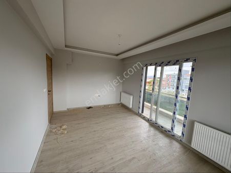 🏠 Yeni Emniyet Müdürlüğü Yakını – Satılık 2+1 Daire