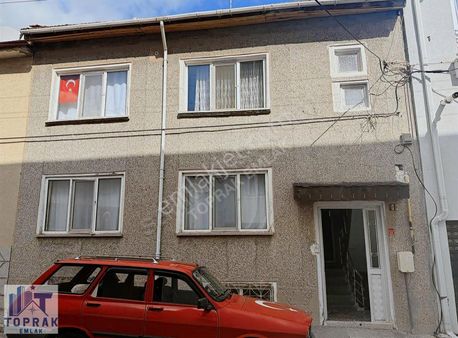 Toprak Emlaktan Şirintepe Mah.de 2 Katlı Bakımlı Satılık Bina