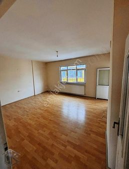 Uğur Gayrimenkulden Kiralık Daire