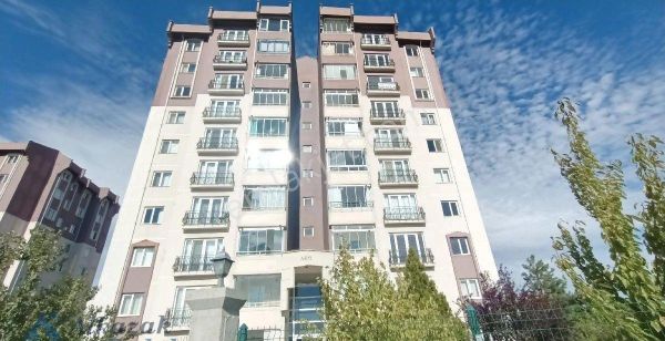 Lüks Yapılı Manzaralı 3+1 Satılık Daire