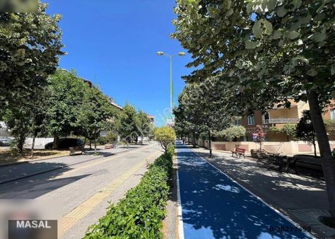 Sancaktepe Meclıs Mh.sıte Içınde 3+1 Satılık Daıre