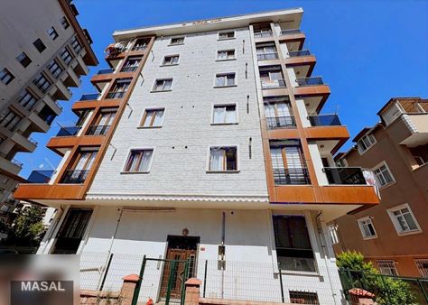 Çekmeköy Aydınlar Mh. Satılık 2+1 Daire Tuğba Özakbulut