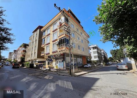 Sarıgazi Atatürk Mh. 4+1 Otoparklı Satılık Çatı Dubleks Daire