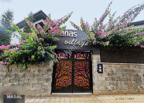 Sancaktepe Anas Village Sitesinde 3+1 Satılık Şömineli Villa